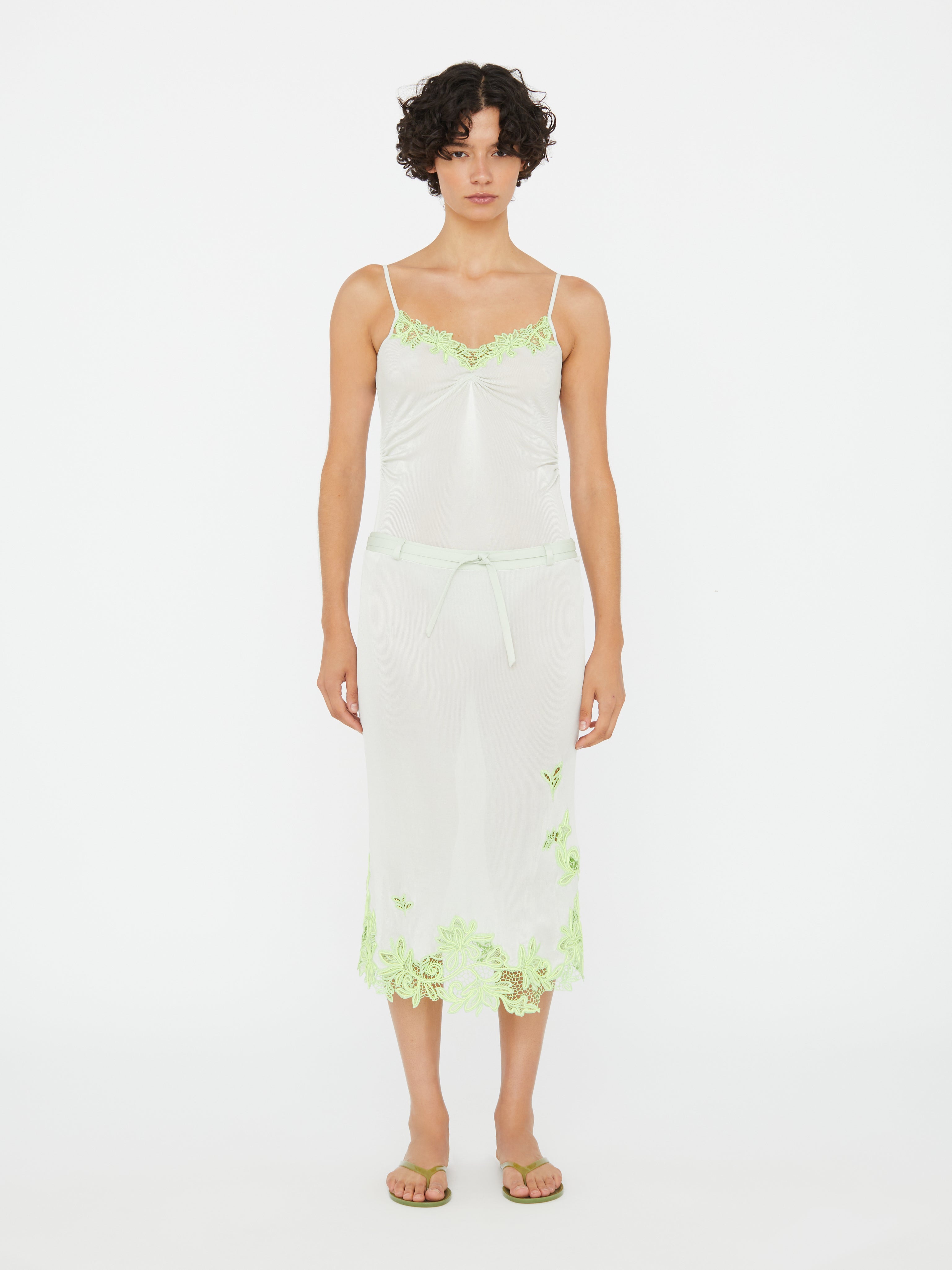 Hibiscus Embroidered Rib Skirt