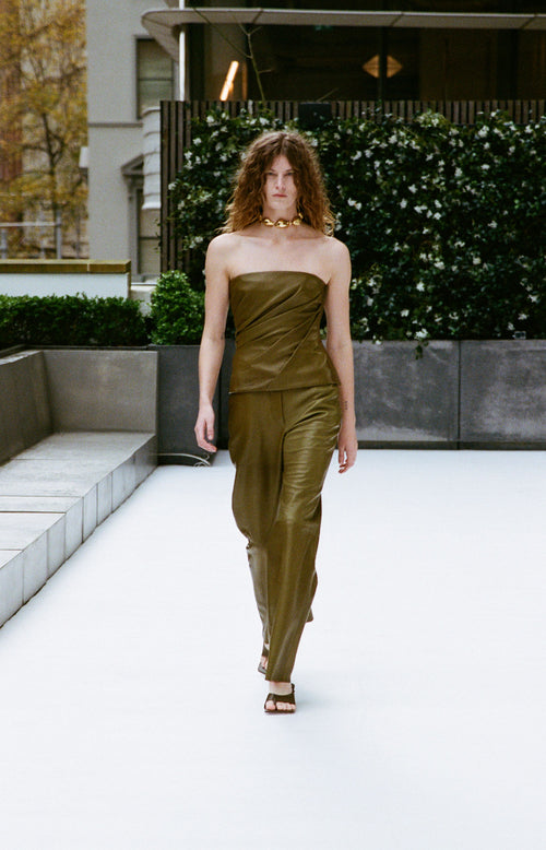 Resort 23 – Look 16