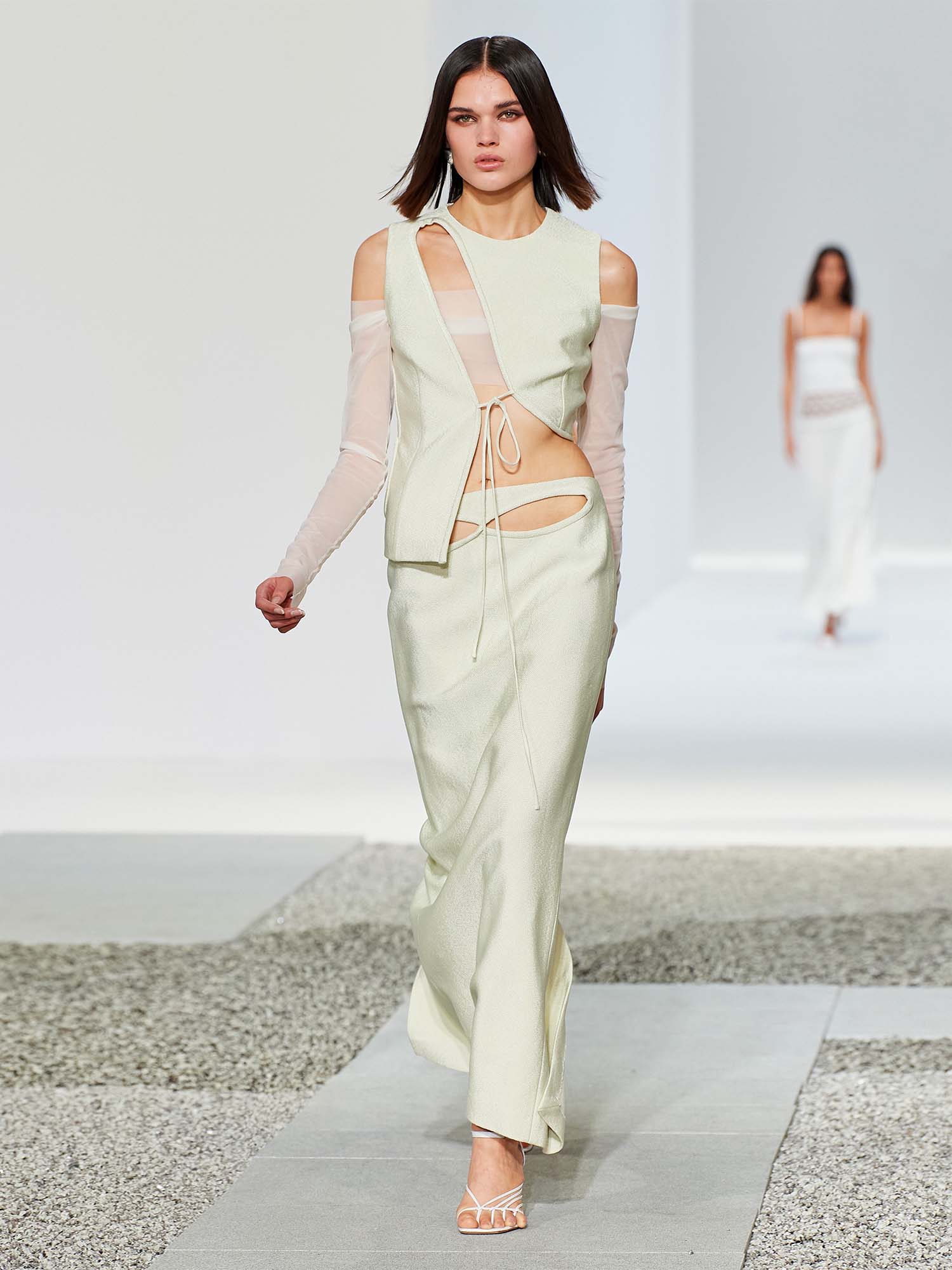 Resort 2022 Look 3