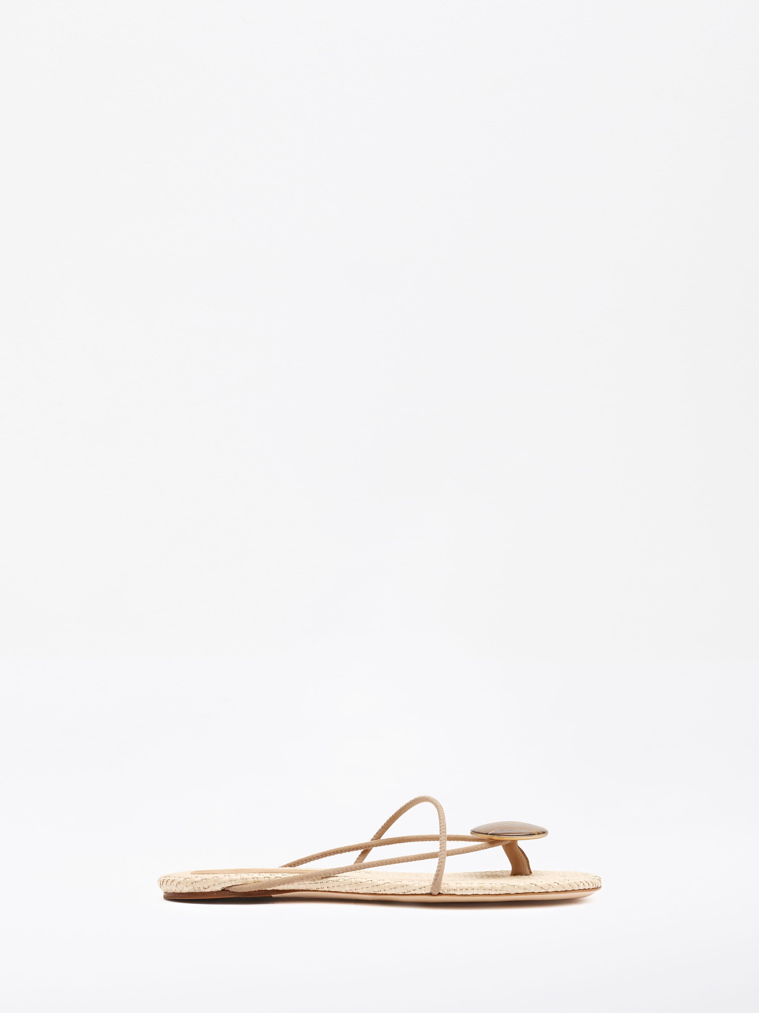 Doma Stoned Flat