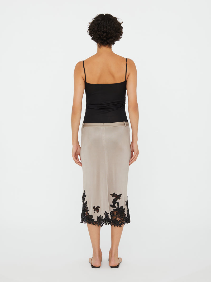 Hibiscus Embroidered Rib Skirt - Image 4
